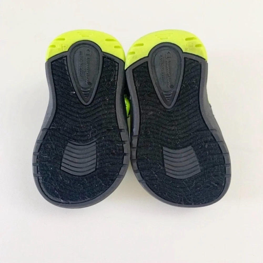 ▪️Champion Infant Strap Sandals & Havaianas Sandals Bundle ~ 4 & 5